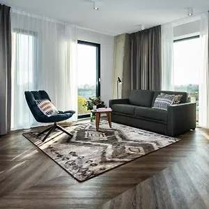 4* Aparthotel Yays Docklands